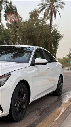 هیوندای ئەلەنترا